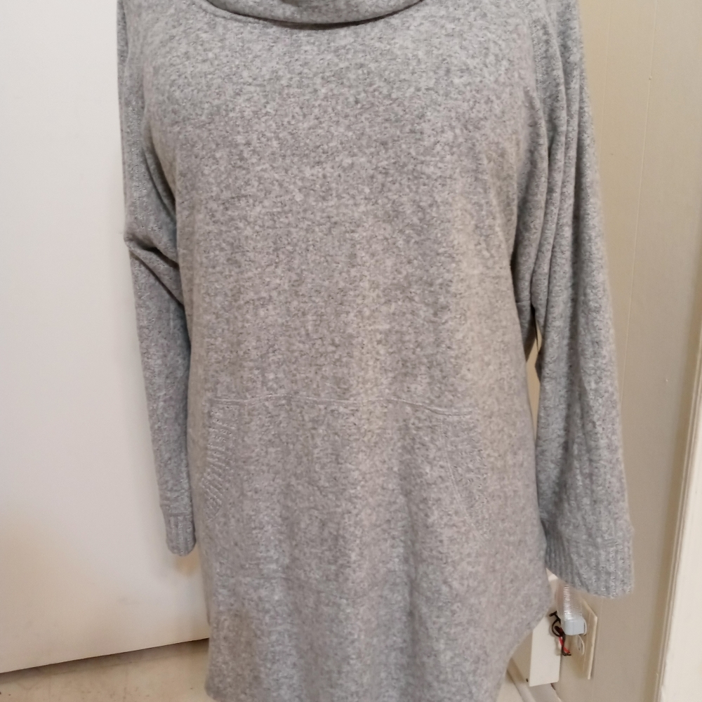 NWT Torrid Super Soft Plus Sweater Tunic